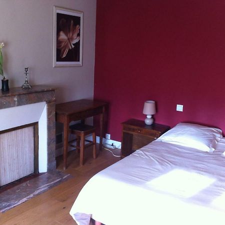 Bed and Breakfast La Ferme Des Vignes à Hotot-en-Auge Extérieur photo